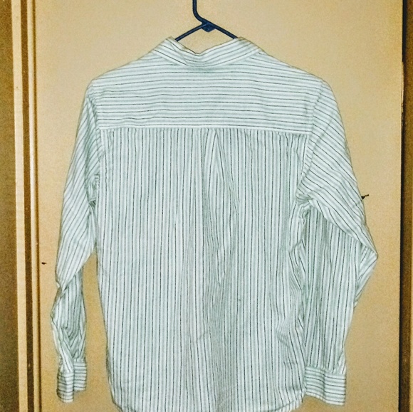 ☔Free w/purchase☔Urban Pipeline Up button down - Picture 4 of 4